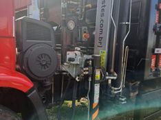 Volkswagen 24220 VW 24-220 Worker T 3-Eixos 2010/2011 CAMINHÕES & CAMIONETAS PASSO FUNDO / Carros no Vale