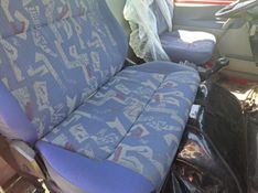 Volkswagen 24220 VW 24-220 Worker T 3-Eixos 2010/2011 CAMINHÕES & CAMIONETAS PASSO FUNDO / Carros no Vale