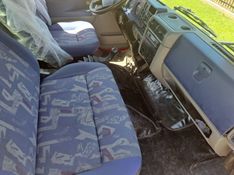 Volkswagen 24220 VW 24-220 Worker T 3-Eixos 2010/2011 CAMINHÕES & CAMIONETAS PASSO FUNDO / Carros no Vale