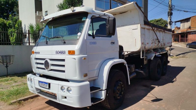 Volkswagen 24220 VW 24-220 Worker T 3-Eixos Caçamba 2007/2007 CAMINHÕES & CAMIONETAS PASSO FUNDO / Carros no Vale
