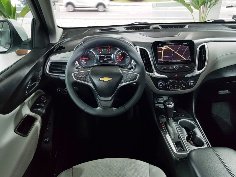 Chevrolet EQUINOX 2.0 16V TURBO GASOLINA PREMIER AWD AUTOMÁTICO 2018/2018 ADVANT AUTOMÓVEIS CAXIAS DO SUL / Carros no Vale Chevrolet EQUINOX 2.0 16V TURBO GASOLINA PREMIER AWD AUTOMÁTICO 2018/2018 ADVANT AUTOMÓVEIS CAXIAS DO SUL / Carros no Vale