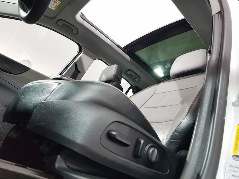 Chevrolet EQUINOX 2.0 16V TURBO GASOLINA PREMIER AWD AUTOMÁTICO 2018/2018 ADVANT AUTOMÓVEIS CAXIAS DO SUL / Carros no Vale Chevrolet EQUINOX 2.0 16V TURBO GASOLINA PREMIER AWD AUTOMÁTICO 2018/2018 ADVANT AUTOMÓVEIS CAXIAS DO SUL / Carros no Vale