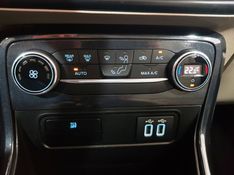 Ford ECOSPORT 1.5 TI-VCT FLEX TITANIUM AUTOMÁTICO 2019/2020 ADVANT AUTOMÓVEIS CAXIAS DO SUL / Carros no Vale