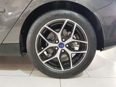 Ford FOCUS 2.0 TITANIUM 16V FLEX 4P POWERSHIFT 2016/2017 ADVANT AUTOMÓVEIS CAXIAS DO SUL / Carros no Vale