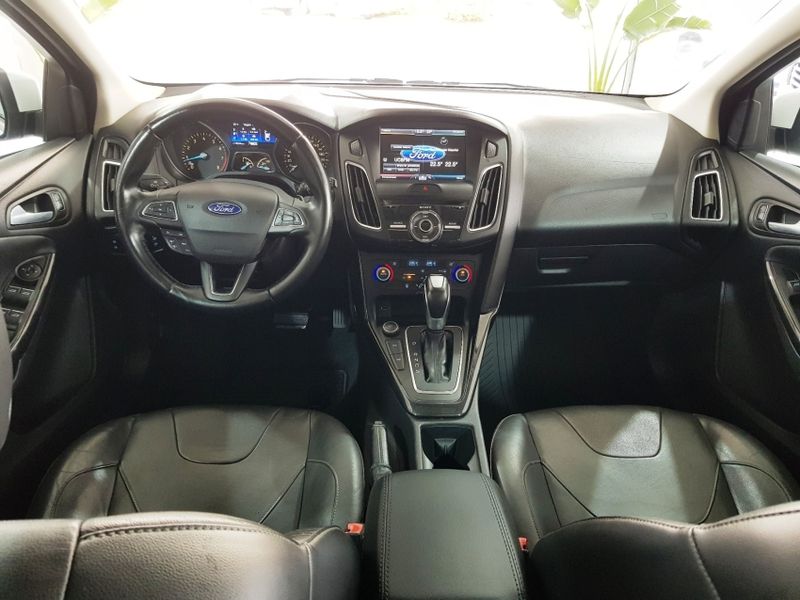 Ford FOCUS 2.0 TITANIUM PLUS 16V FLEX 4P POWERSHIFT 2016/2016 ADVANT AUTOMÓVEIS CAXIAS DO SUL / Carros no Vale Ford FOCUS 2.0 TITANIUM PLUS 16V FLEX 4P POWERSHIFT 2016/2016 ADVANT AUTOMÓVEIS CAXIAS DO SUL / Carros no Vale