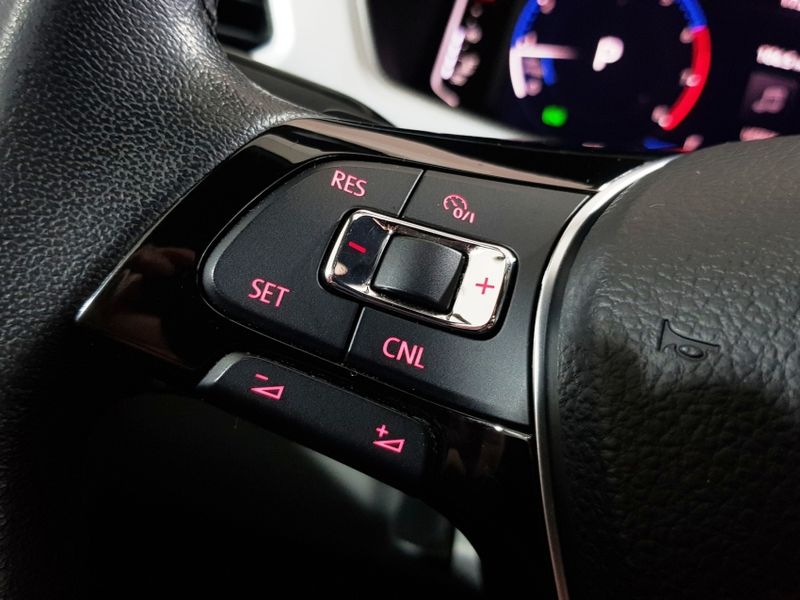 Volkswagen T-CROSS 1.4 250 TSI TOTAL FLEX HIGHLINE AUTOMÁTICO 2020/2021 ADVANT AUTOMÓVEIS CAXIAS DO SUL / Carros no Vale