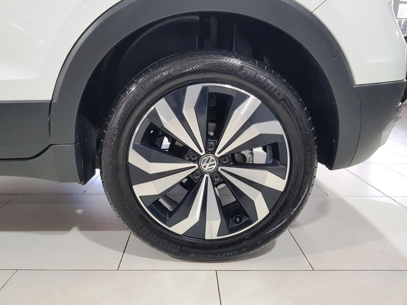Volkswagen T-CROSS 1.4 250 TSI TOTAL FLEX HIGHLINE AUTOMÁTICO 2020/2021 ADVANT AUTOMÓVEIS CAXIAS DO SUL / Carros no Vale