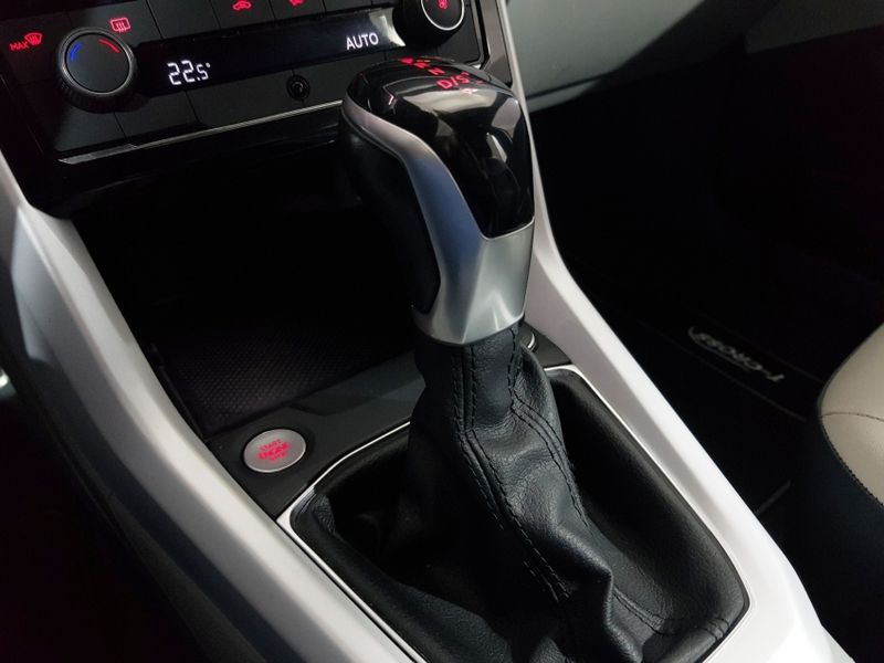 Volkswagen T-CROSS 1.4 250 TSI TOTAL FLEX HIGHLINE AUTOMÁTICO 2020/2021 ADVANT AUTOMÓVEIS CAXIAS DO SUL / Carros no Vale