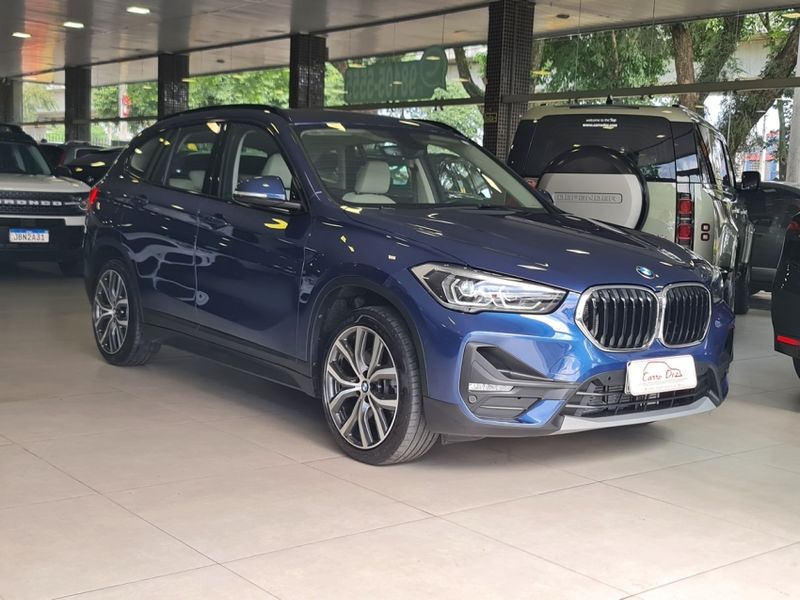 BMW X1 2.0 16V TURBO ACTIVEFLEX SDRIVE20I GP PLUS 4P AUTOMÁTICO 2022/2022 CARRO DEZ NOVO HAMBURGO / Carros no Vale