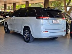JEEP COMMANDER 1.3 T270 TURBO FLEX OVERLAND AT6 2022/2023 CARRO DEZ NOVO HAMBURGO / Carros no Vale