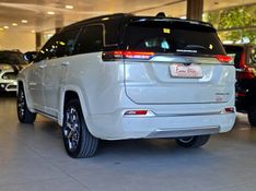 JEEP COMMANDER 1.3 T270 TURBO FLEX OVERLAND AT6 2022/2023 CARRO DEZ NOVO HAMBURGO / Carros no Vale