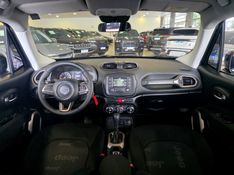 JEEP RENEGADE 1.8 16V FLEX LONGITUDE 4P AUTOMÁTICO 2015/2016 CARRO DEZ NOVO HAMBURGO / Carros no Vale