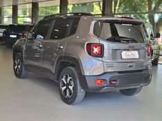 JEEP RENEGADE 2.0 16V TURBO DIESEL TRAILHAWK 4P 4X4 AUTOMÁTICO 2019/2019 CARRO DEZ NOVO HAMBURGO / Carros no Vale