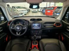 JEEP RENEGADE 2.0 16V TURBO DIESEL TRAILHAWK 4P 4X4 AUTOMÁTICO 2019/2019 CARRO DEZ NOVO HAMBURGO / Carros no Vale