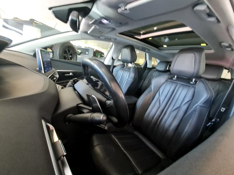 Peugeot 3008 1.6 GRIFFE THP 16V GASOLINA 4P AUTOMÁTICO 2018/2019 CARRO DEZ NOVO HAMBURGO / Carros no Vale