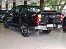 Toyota HILUX 2.8 D-4D TURBO DIESEL CD SRX 4X4 AUTOMÁTICO 2022/2022 CARRO DEZ NOVO HAMBURGO / Carros no Vale