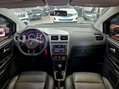 Volkswagen SPACEFOX 1.6 MSI TRENDLINE 8V FLEX 4P MANUAL 2018/2018 CARRO DEZ NOVO HAMBURGO / Carros no Vale