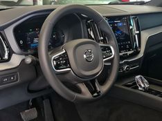 Volvo XC60 2.0 T8 RECHARGE POLESTAR ENGINEERED AWD GEARTRONIC 2022/2023 CARRO DEZ NOVO HAMBURGO / Carros no Vale