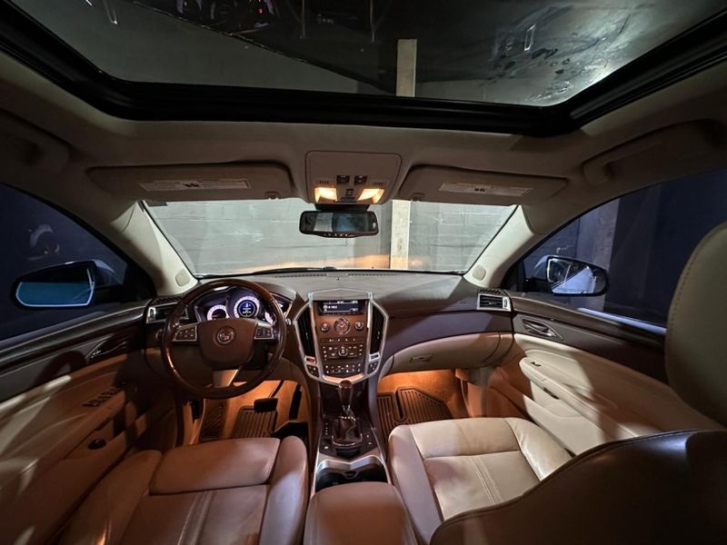 Cadillac SRX 3.0 CROSSOVER AWD V6 GASOLINA 4P AUTOMÁTICO 2010/2011 CARRO AUTOMARCAS CAXIAS DO SUL / Carros no Vale Cadillac SRX 3.0 CROSSOVER AWD V6 GASOLINA 4P AUTOMÁTICO 2010/2011 CARRO AUTOMARCAS CAXIAS DO SUL / Carros no Vale