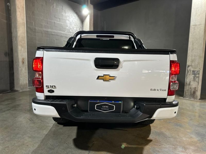 Chevrolet S10 2.8 16V TURBO DIESEL LS CD 4X4 MANUAL 2021/2022 CARRO AUTOMARCAS CAXIAS DO SUL / Carros no Vale