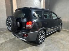 Chevrolet SPIN 1.8 ACTIV 8V FLEX 4P AUTOMÁTICO 2016/2016 CARRO AUTOMARCAS CAXIAS DO SUL / Carros no Vale