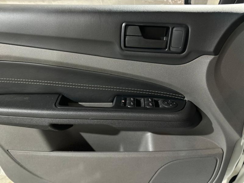 Ford FOCUS 2.0 GLX 16V FLEX 4P MANUAL 2012/2012 CARRO AUTOMARCAS CAXIAS DO SUL / Carros no Vale Ford FOCUS 2.0 GLX 16V FLEX 4P MANUAL 2012/2012 CARRO AUTOMARCAS CAXIAS DO SUL / Carros no Vale