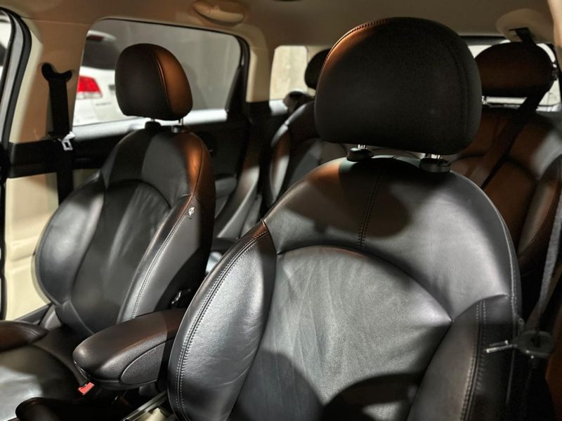 Mini COUNTRYMAN 1.6 S ALL4 4X4 16V 184CV TURBO GASOLINA 4P AUTOMÁTICO 2013/2014 CARRO AUTOMARCAS CAXIAS DO SUL / Carros no Vale Mini COUNTRYMAN 1.6 S ALL4 4X4 16V 184CV TURBO GASOLINA 4P AUTOMÁTICO 2013/2014 CARRO AUTOMARCAS CAXIAS DO SUL / Carros no Vale