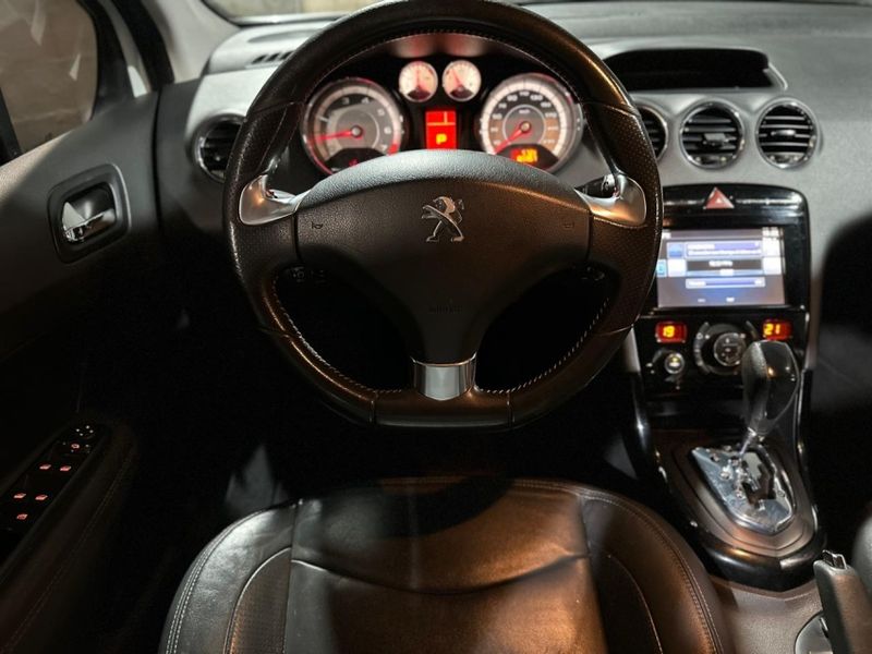 Peugeot 408 1.6 GRIFFE 16V TURBO FLEX 4P AUTOMÁTICO 2015/2016 CARRO AUTOMARCAS CAXIAS DO SUL / Carros no Vale