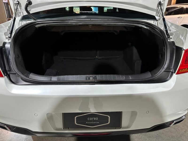 Peugeot 408 1.6 GRIFFE 16V TURBO FLEX 4P AUTOMÁTICO 2015/2016 CARRO AUTOMARCAS CAXIAS DO SUL / Carros no Vale