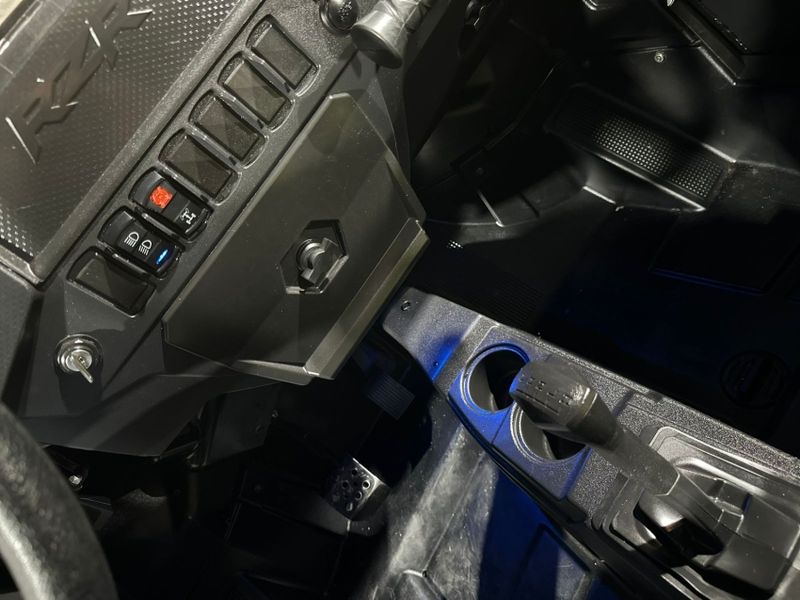 Polaris RZR XP 1000 EPS LE RZR 2021/2021 CARRO AUTOMARCAS CAXIAS DO SUL / Carros no Vale Polaris RZR XP 1000 EPS LE RZR 2021/2021 CARRO AUTOMARCAS CAXIAS DO SUL / Carros no Vale