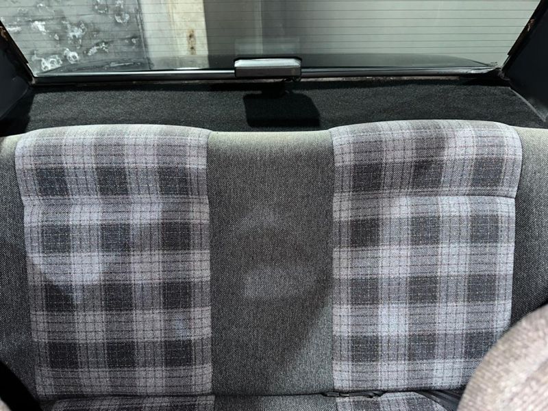 Volkswagen VOYAGE 1.8S SPORT 8V ÁLCOOL 2P MANUAL 1993/1993 CARRO AUTOMARCAS CAXIAS DO SUL / Carros no Vale