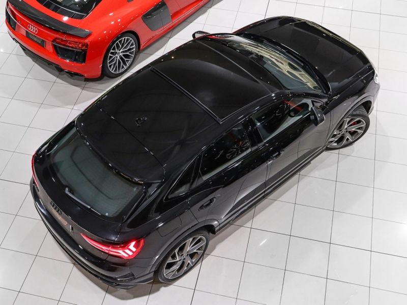 Audi RS Q3 2.5 TFSI SPORTBACK QUATTRO GASOLINA S-TRONIC 2021/2022 VIA BELLA VEÍCULOS ESPECIAIS CAXIAS DO SUL / Carros no Vale