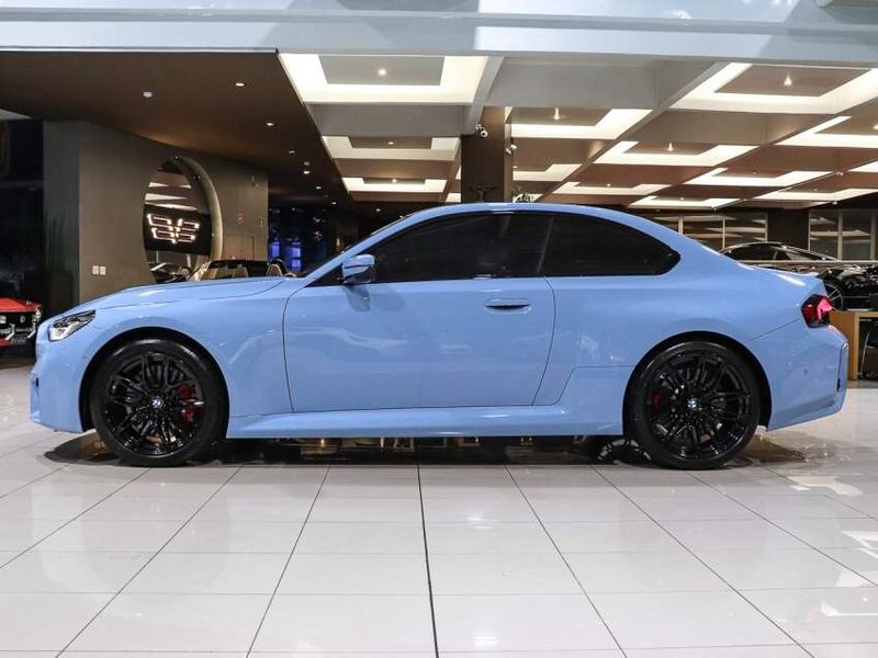 BMW M2 3.0 I6 TWINTURBO GASOLINA COUPÉ TRACK M STEPTRONIC 2024/2025 VIA BELLA VEÍCULOS ESPECIAIS CAXIAS DO SUL / Carros no Vale