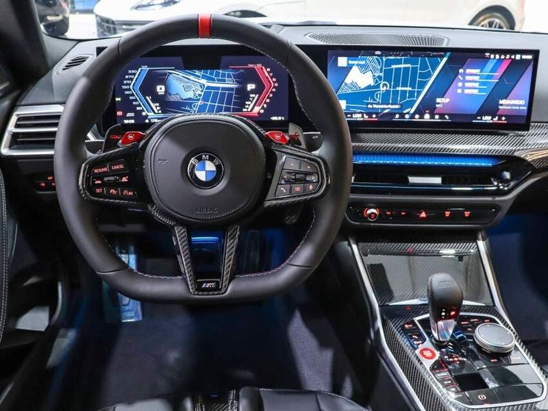 BMW M2 3.0 I6 TWINTURBO GASOLINA COUPÉ TRACK M STEPTRONIC 2024/2025 VIA BELLA VEÍCULOS ESPECIAIS CAXIAS DO SUL / Carros no Vale