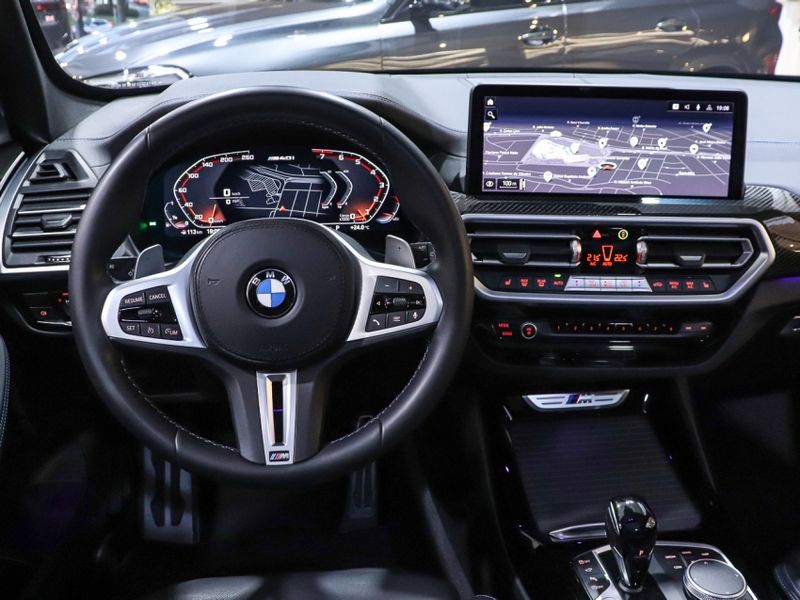 BMW X3 3.0 TWINPOWER GASOLINA M40I STEPTRONIC 2021/2022 VIA BELLA VEÍCULOS ESPECIAIS CAXIAS DO SUL / Carros no Vale BMW X3 3.0 TWINPOWER GASOLINA M40I STEPTRONIC 2021/2022 VIA BELLA VEÍCULOS ESPECIAIS CAXIAS DO SUL / Carros no Vale