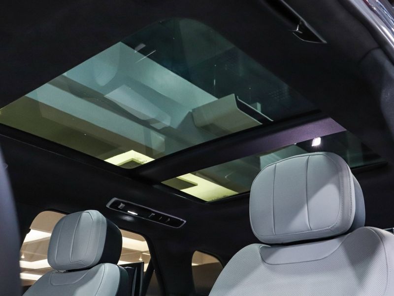 Land Rover RANGE ROVER SPORT 4.4 P530 GASOLINA FIRST EDITION AWD AUTOMÁTICO 2022/2023 VIA BELLA VEÍCULOS ESPECIAIS CAXIAS DO SUL / Carros no Vale Land Rover RANGE ROVER SPORT 4.4 P530 GASOLINA FIRST EDITION AWD AUTOMÁTICO 2022/2023 VIA BELLA VEÍCULOS ESPECIAIS CAXIAS DO SUL / Carros no Vale