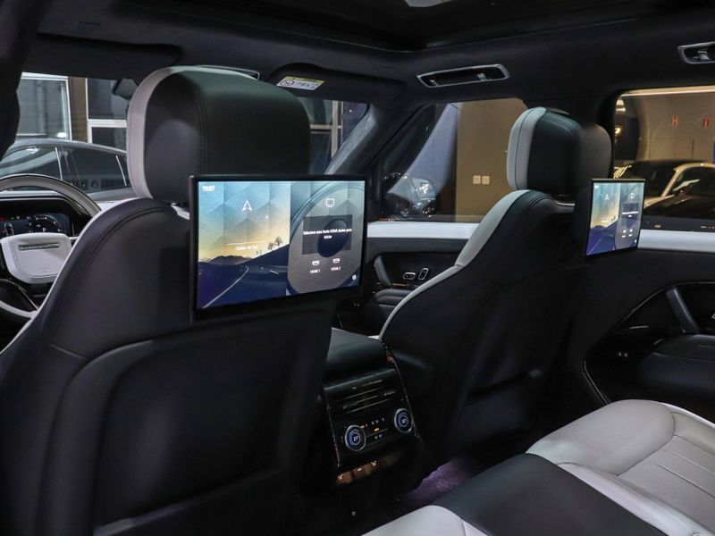 Land Rover RANGE ROVER SPORT 4.4 P530 GASOLINA FIRST EDITION AWD AUTOMÁTICO 2022/2023 VIA BELLA VEÍCULOS ESPECIAIS CAXIAS DO SUL / Carros no Vale Land Rover RANGE ROVER SPORT 4.4 P530 GASOLINA FIRST EDITION AWD AUTOMÁTICO 2022/2023 VIA BELLA VEÍCULOS ESPECIAIS CAXIAS DO SUL / Carros no Vale