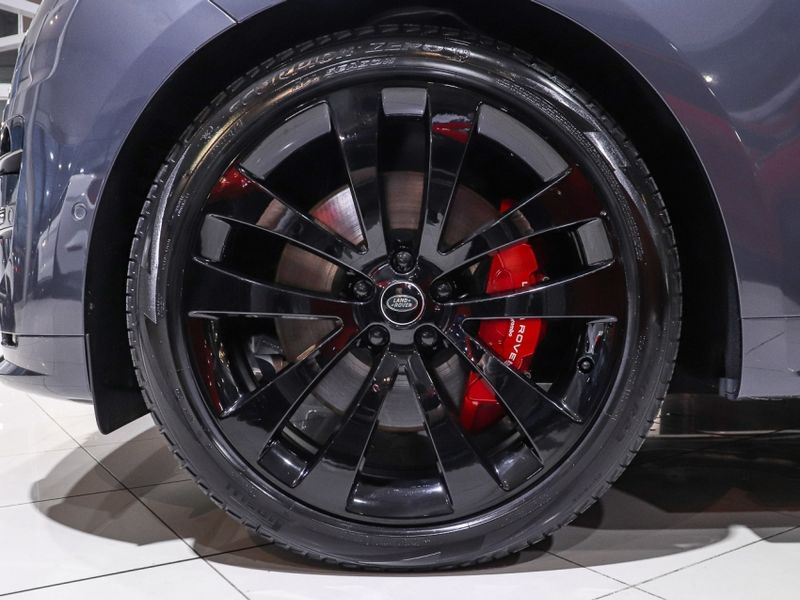 Land Rover RANGE ROVER SPORT 4.4 P530 GASOLINA FIRST EDITION AWD AUTOMÁTICO 2022/2023 VIA BELLA VEÍCULOS ESPECIAIS CAXIAS DO SUL / Carros no Vale Land Rover RANGE ROVER SPORT 4.4 P530 GASOLINA FIRST EDITION AWD AUTOMÁTICO 2022/2023 VIA BELLA VEÍCULOS ESPECIAIS CAXIAS DO SUL / Carros no Vale