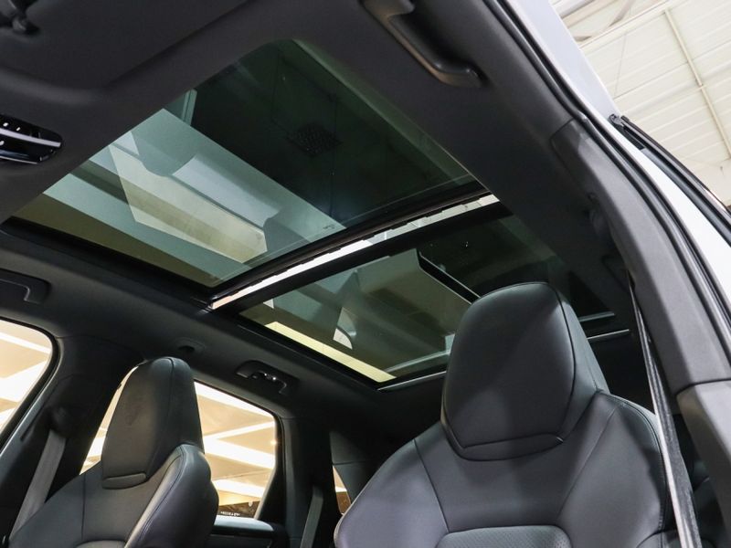 Porsche CAYENNE 3.0 V6 E-HYBRID PLATINUM EDITION AWD TIPTRONIC S 2022/2023 VIA BELLA VEÍCULOS ESPECIAIS CAXIAS DO SUL / Carros no Vale Porsche CAYENNE 3.0 V6 E-HYBRID PLATINUM EDITION AWD TIPTRONIC S 2022/2023 VIA BELLA VEÍCULOS ESPECIAIS CAXIAS DO SUL / Carros no Vale