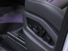 Porsche CAYENNE 3.0 V6 E-HYBRID PLATINUM EDITION AWD TIPTRONIC S 2022/2023 VIA BELLA VEÍCULOS ESPECIAIS CAXIAS DO SUL / Carros no Vale