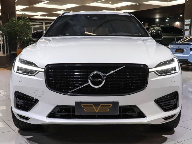 Volvo XC60 2.0 T8 HYBRID R-DESIGN AWD GEARTRONIC 2021/2021 VIA BELLA VEÍCULOS ESPECIAIS CAXIAS DO SUL / Carros no Vale