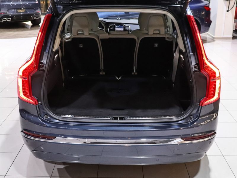 Volvo XC90 2.0 T8 RECHARGE ULTIMATE AWD GEARTRONIC 2022/2023 VIA BELLA VEÍCULOS ESPECIAIS CAXIAS DO SUL / Carros no Vale Volvo XC90 2.0 T8 RECHARGE ULTIMATE AWD GEARTRONIC 2022/2023 VIA BELLA VEÍCULOS ESPECIAIS CAXIAS DO SUL / Carros no Vale