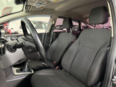Ford FIESTA SEDAN SEL 1.6 2017 SÓ MOTOS E AUTOMÓVEIS SANTA CRUZ DO SUL / Carros no Vale