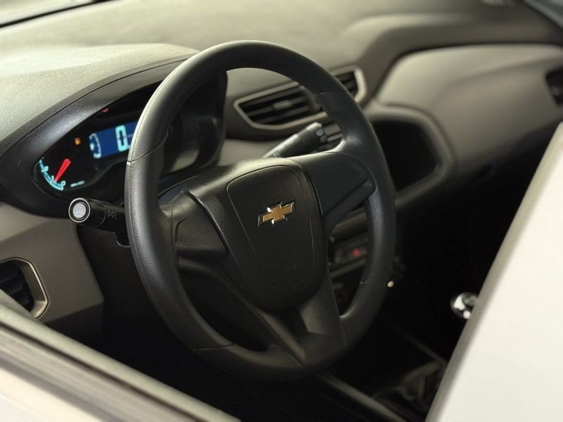 CHEVROLET ONIX HATCH 1.0 LS 2016 SÓ MOTOS E AUTOMÓVEIS SANTA CRUZ DO SUL / Carros no Vale