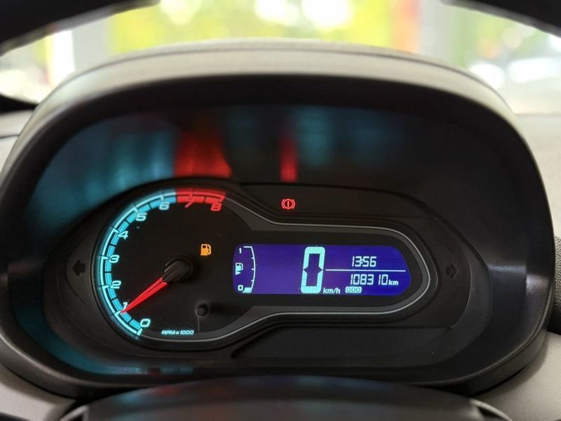 CHEVROLET ONIX HATCH 1.0 LS 2016 SÓ MOTOS E AUTOMÓVEIS SANTA CRUZ DO SUL / Carros no Vale