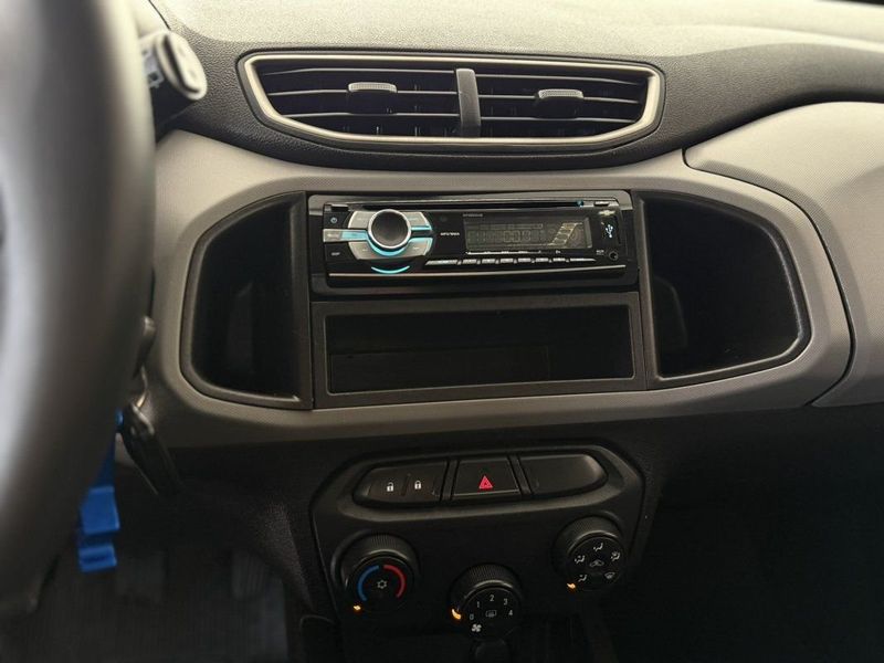 CHEVROLET ONIX HATCH 1.0 LS 2016 SÓ MOTOS E AUTOMÓVEIS SANTA CRUZ DO SUL / Carros no Vale