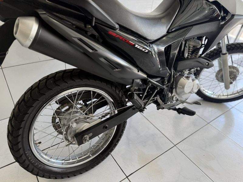 Honda BROS 160 2018 SÓ MOTOS E AUTOMÓVEIS SANTA CRUZ DO SUL / Carros no Vale