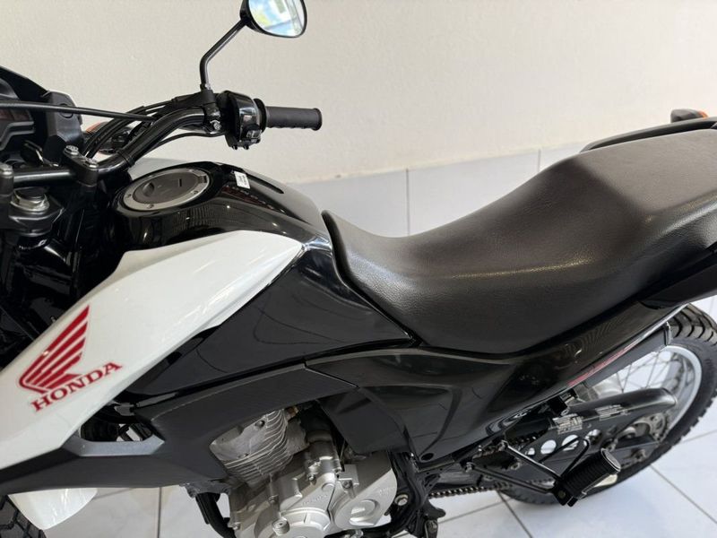 Honda BROS 160 2018 SÓ MOTOS E AUTOMÓVEIS SANTA CRUZ DO SUL / Carros no Vale