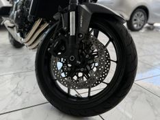 Honda Motos CB 650R ABS 2024 SÓ MOTOS E AUTOMÓVEIS SANTA CRUZ DO SUL / Carros no Vale