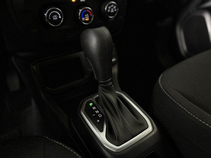 Jeep RENEGADE 1.3 T270 AT6 2025 SÓ MOTOS E AUTOMÓVEIS SANTA CRUZ DO SUL / Carros no Vale Jeep RENEGADE 1.3 T270 AT6 2025 SÓ MOTOS E AUTOMÓVEIS SANTA CRUZ DO SUL / Carros no Vale